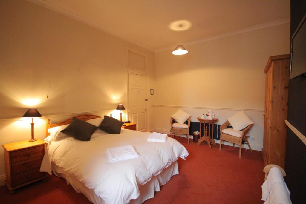 The Dales Bed & Breakfast Harrogate Room photo
